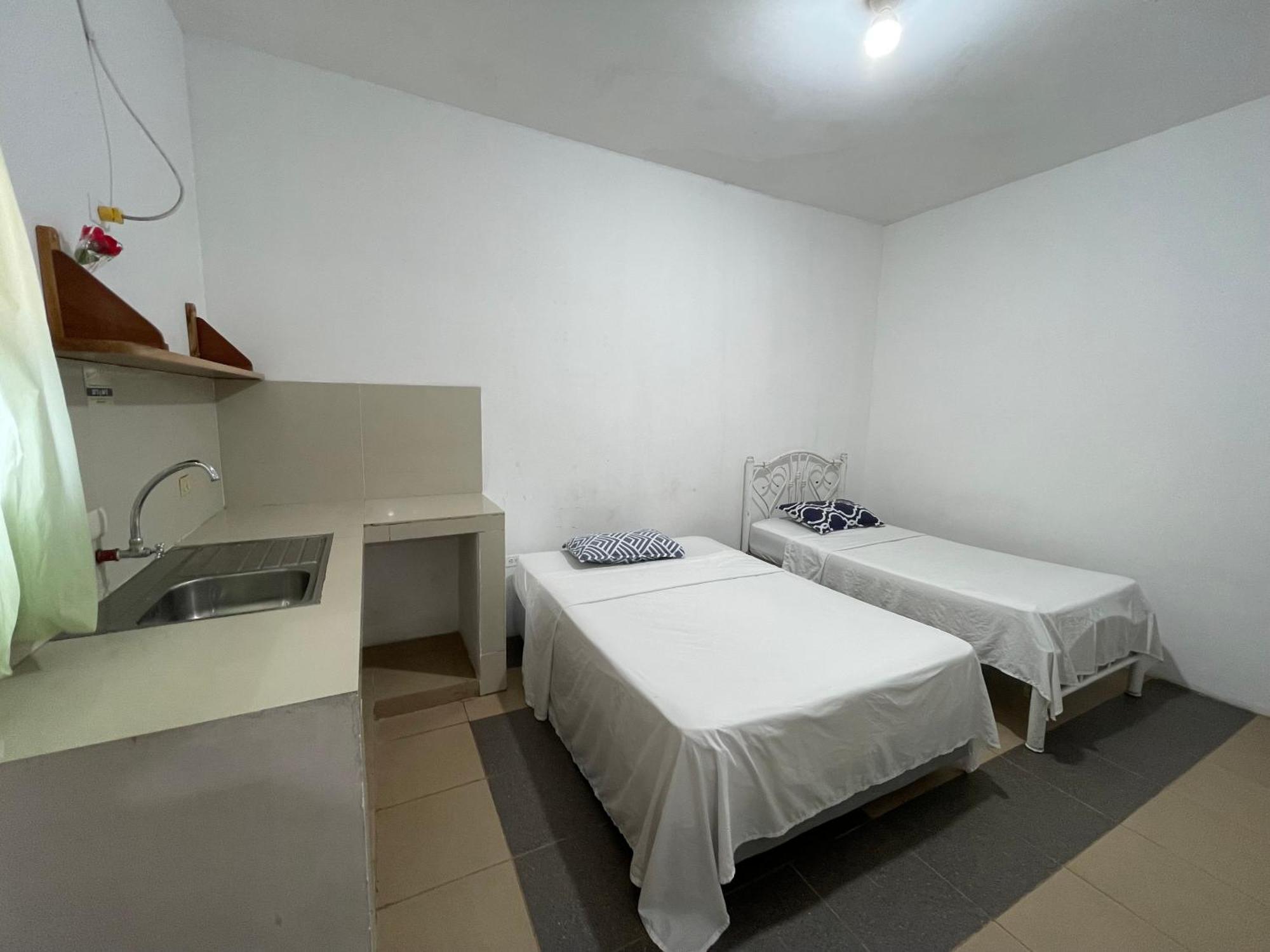 Hotel Casa De Huespedes "Darling" Puerto Baquerizo Moreno Zewnętrze zdjęcie