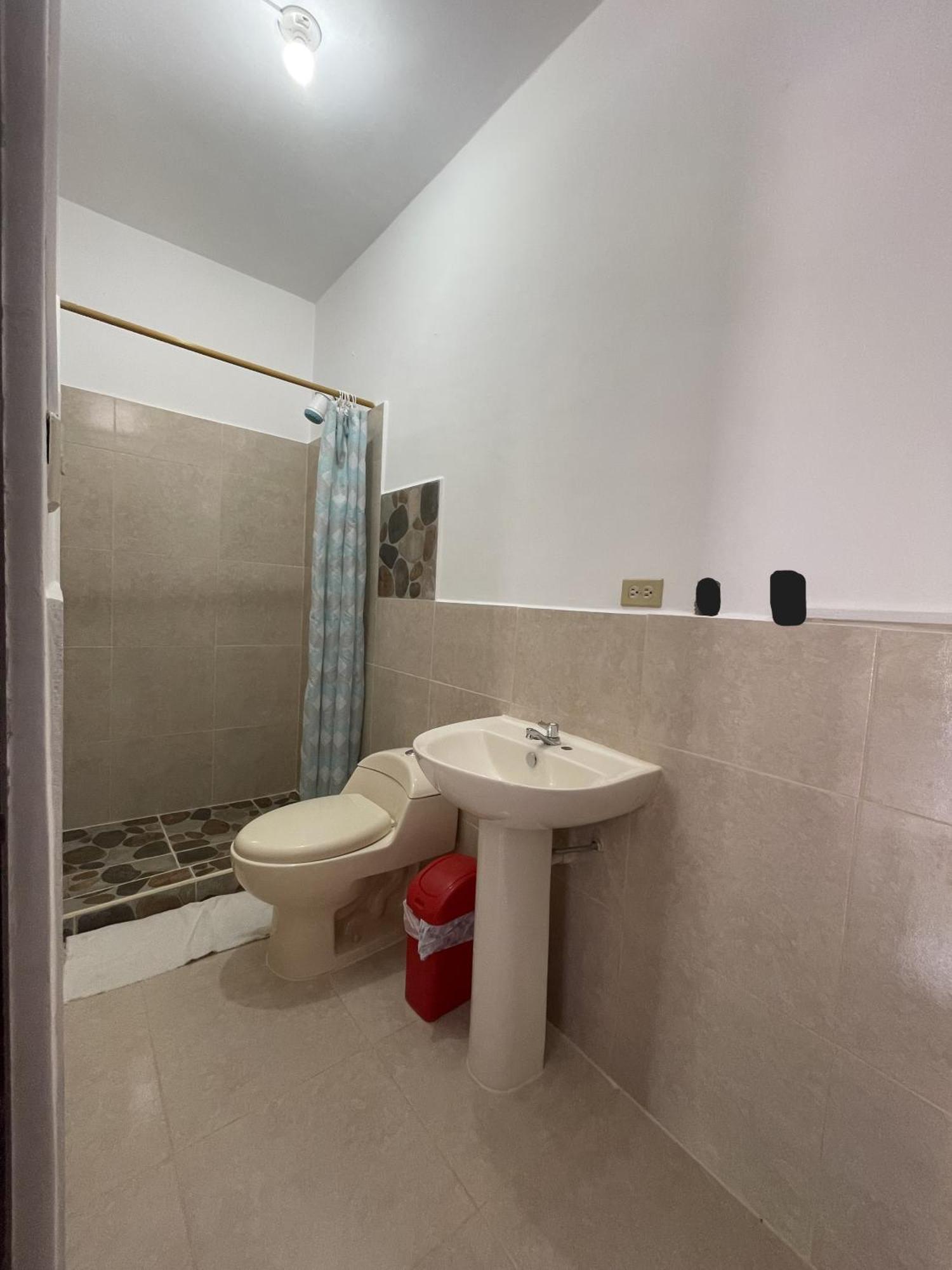 Hotel Casa De Huespedes "Darling" Puerto Baquerizo Moreno Zewnętrze zdjęcie